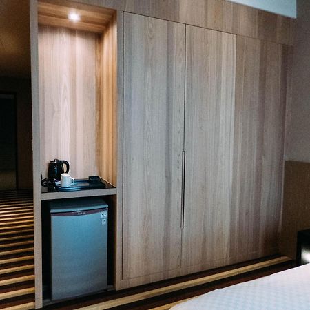 טופן Grand Royal Hotel מראה חיצוני תמונה