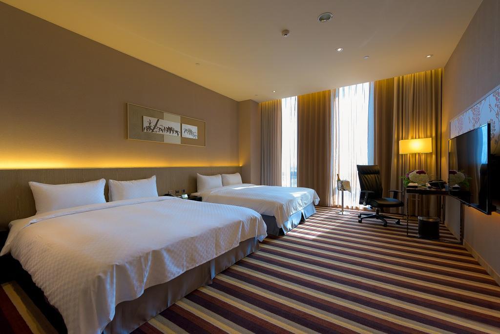 טופן Grand Royal Hotel מראה חיצוני תמונה