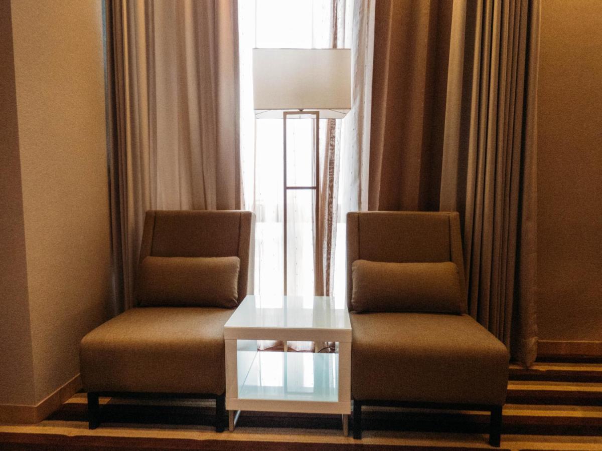 טופן Grand Royal Hotel מראה חיצוני תמונה